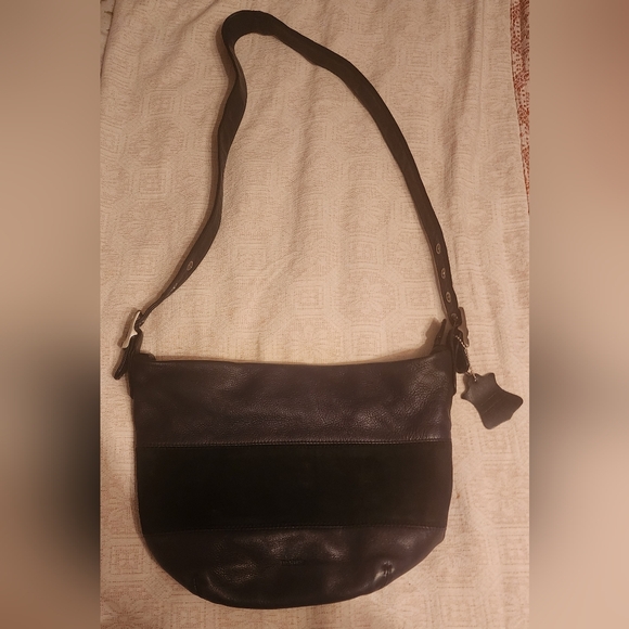 Danier Genuine Leather purse - Picture 2 of 6